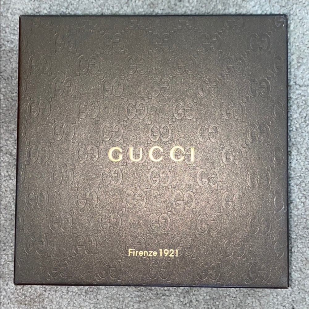 Gucci gift box